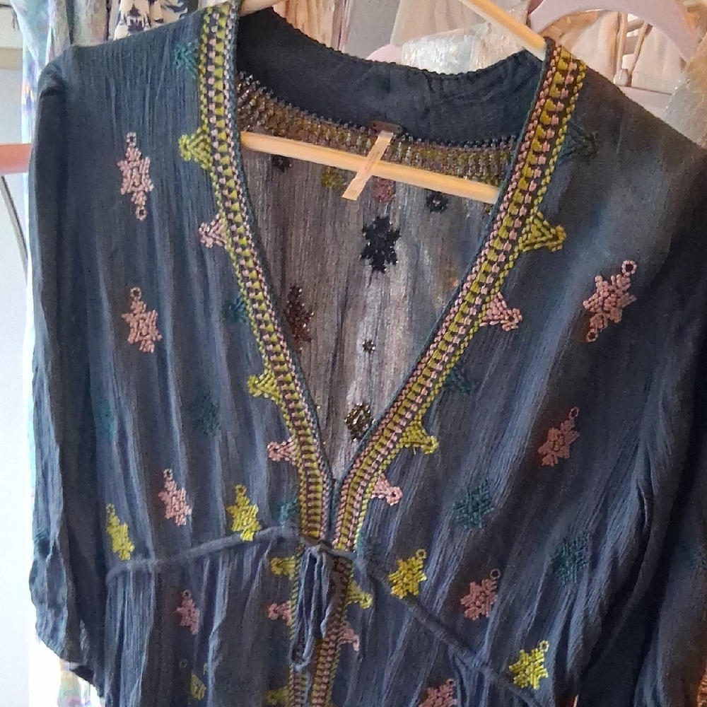 Free People Embroidered Boho Tunic Blue And Pink Xs